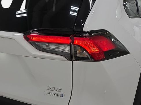 Certified 2024 Toyota RAV4 XLE image 30