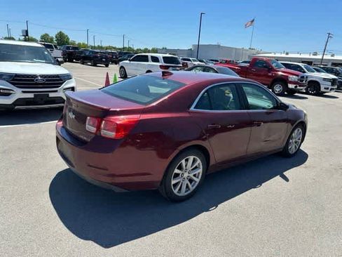 Used 2015 Chevrolet Malibu LT FWD image 16