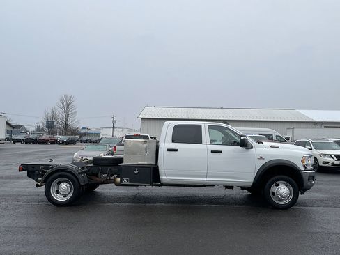 Used 2023 RAM 5500 Tradesman w/ Chrome Appearance Group RWD image 6