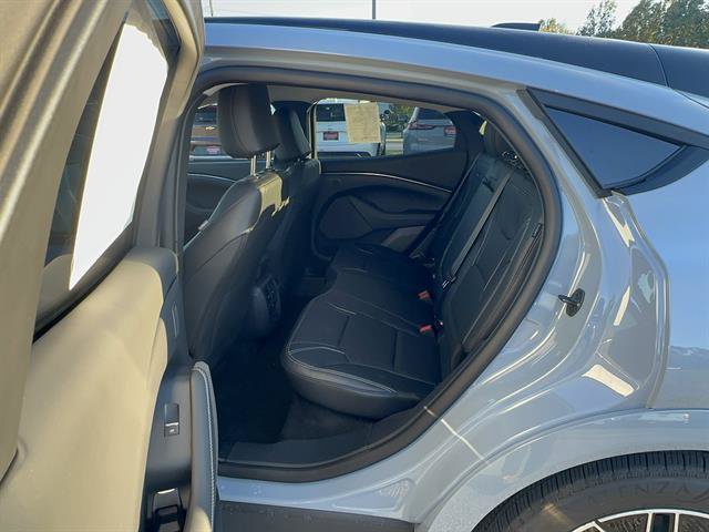New 2026 Ford Mustang Mach-E Premium w/ Technology Package AWD/4WD image 20