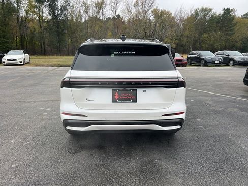 New 2026 Lincoln Nautilus Reserve w/ Jet Appearance Package image 5