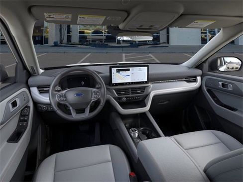 New 2026 Ford Explorer Active w/ Active Comfort Package image 9
