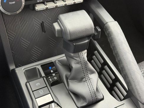 New 2025 Toyota 4Runner SR5 image 17