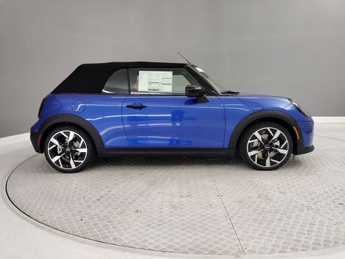 New 2026 MINI Cooper S image 27