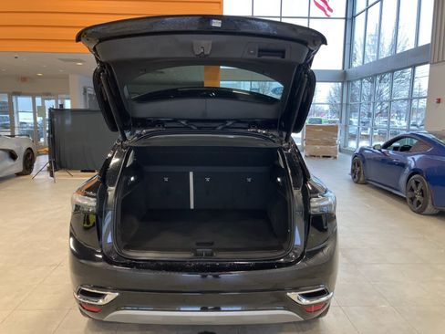 Used 2023 Buick Envision Avenir image 31