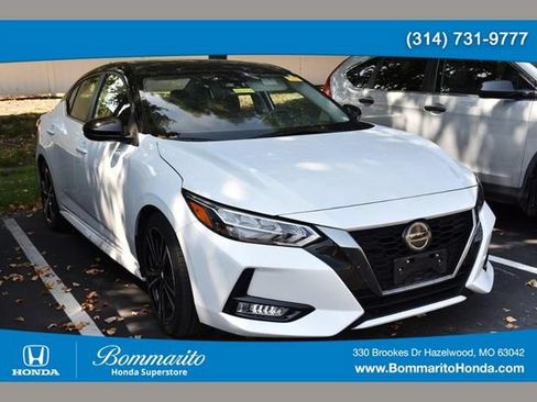 Used 2023 Nissan Sentra SR FWD image 1