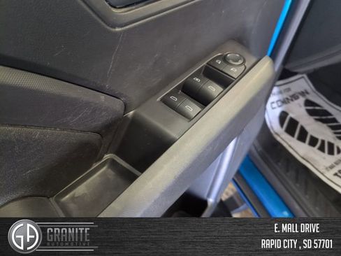 Used 2023 Chevrolet Colorado Trail Boss w/ Advanced Trailering Package AWD/4WD image 12
