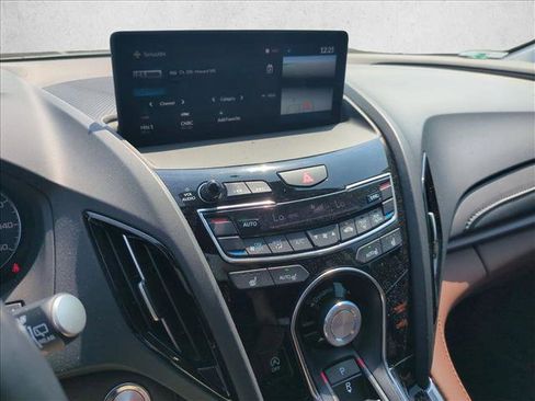 Used 2024 Acura RDX SH-AWD w/ Technology Package image 13