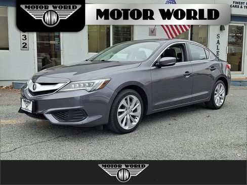 Used 2018 Acura ILX Sedan image 1