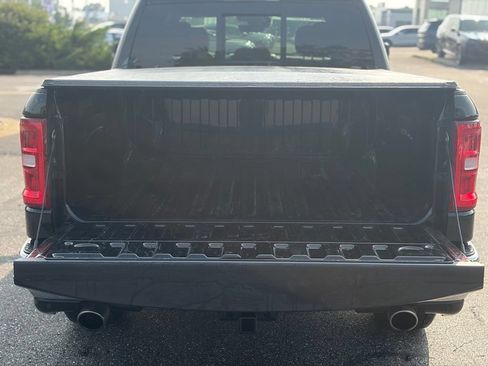 Used 2025 RAM 1500 Big Horn AWD/4WD image 9