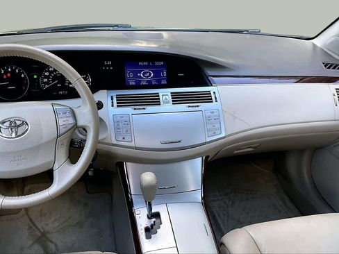 Used 2008 Toyota Avalon XLS FWD image 6