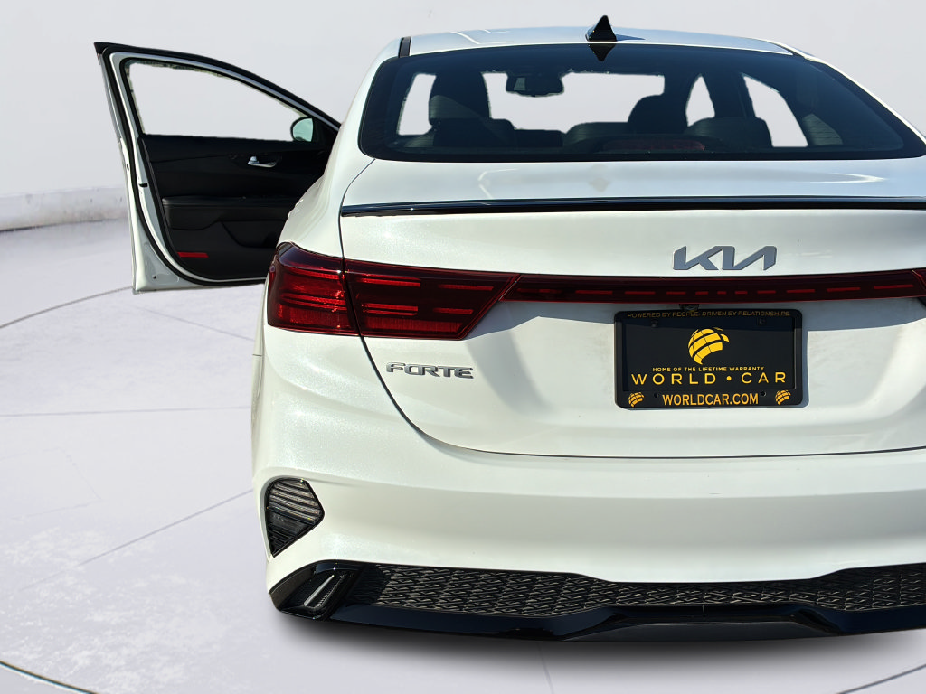 Used 2024 Kia Forte GT-Line w/ GT-Line Premium Package FWD image 30