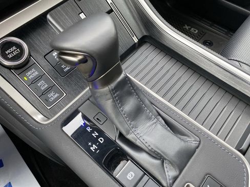 Used 2024 Lexus GX 550 image 27