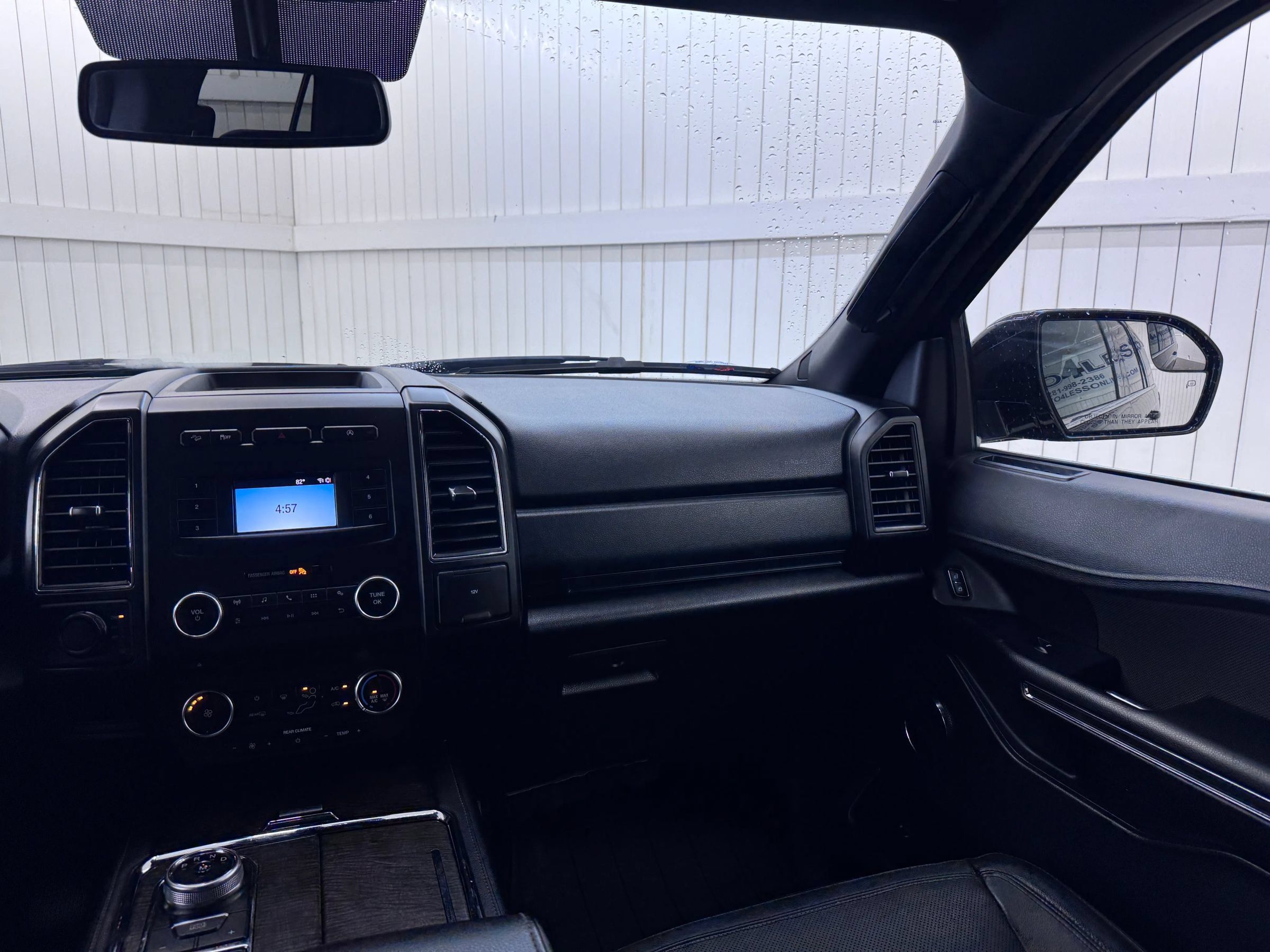 Used 2018 Ford Expedition XL AWD/4WD image 16