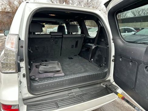 Used 2021 Lexus GX 460 Premium image 10