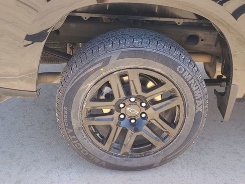 Used 2024 Chevrolet Silverado 1500 RST image 6