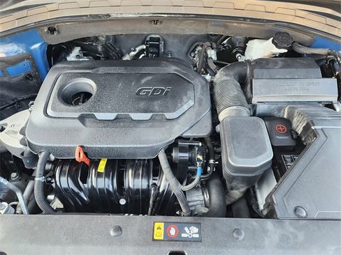 Used 2019 Hyundai Santa Fe SE AWD/4WD image 30