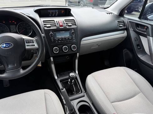 Used 2015 Subaru Forester 2.5i Premium AWD/4WD image 19