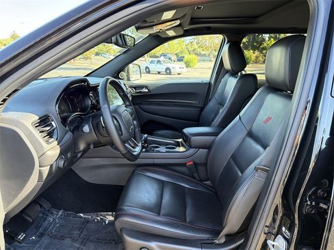 Used 2024 Dodge Durango GT image 21