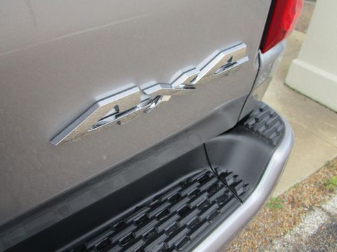 New 2025 RAM 1500 Big Horn image 17