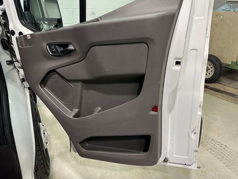 Used 2020 Ford Transit 250 Medium Roof AWD w/ Interior Upgrade Package image 10