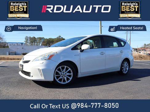 Used 2012 Toyota Prius V Five image 1