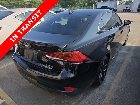 Used 2019 Lexus IS 300 w/ Navigation Package RWD image 5