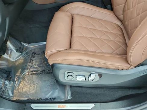 Used 2026 BMW X5 sDrive40i RWD image 33