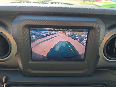 Used 2020 Jeep Wrangler Unlimited Sport S image 27