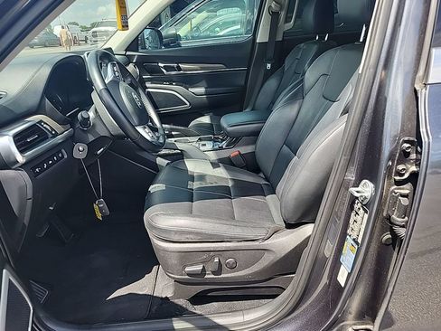 Used 2021 Kia Telluride EX w/ EX Premium Package FWD image 5