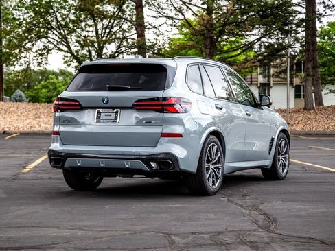 New 2026 BMW X5 xDrive50e w/ Executive Package AWD/4WD image 5