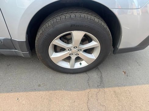 Used 2014 Subaru Outback 2.5i Limited AWD/4WD image 23
