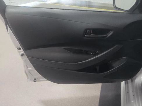 Used 2024 Toyota Corolla LE image 21