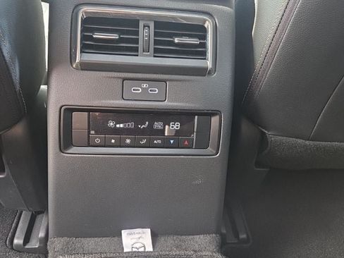 Used 2025 MAZDA CX-90 Plug-In Hybrid w/ Preferred AWD/4WD image 25