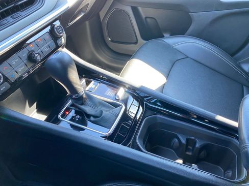 Used 2025 Jeep Compass Limited AWD/4WD image 42