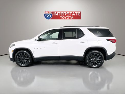 Used 2023 Chevrolet Traverse RS AWD/4WD image 4