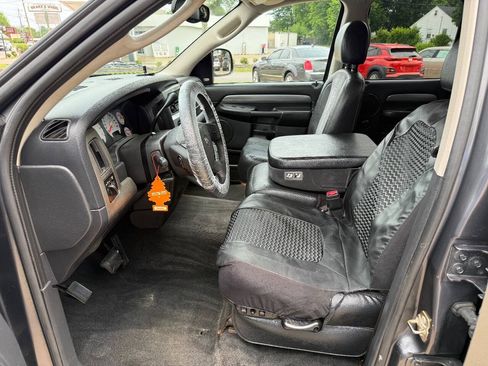 Used 2004 Dodge Ram 1500 Truck SLT w/ Sport Appearance Group AWD/4WD image 11