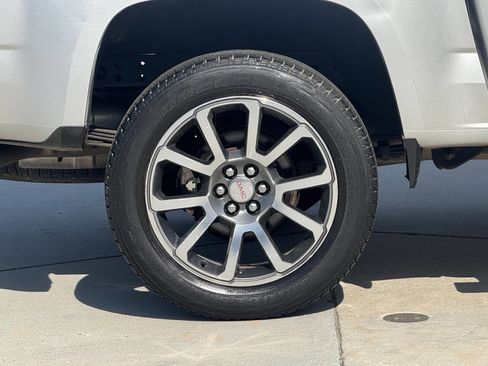 Used 2018 GMC Canyon Denali AWD/4WD image 20