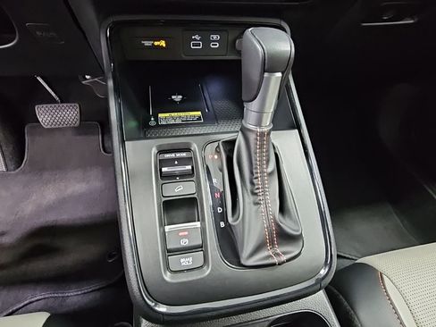 Used 2025 Honda CR-V Sport Touring image 22