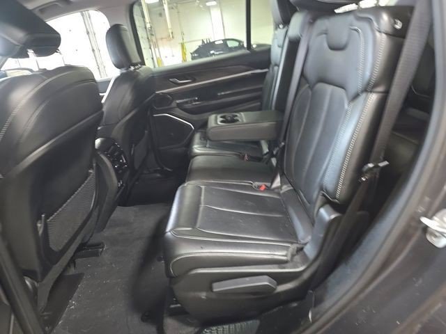 Used 2022 Jeep Grand Cherokee L Limited AWD/4WD image 14