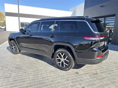 Used 2023 Jeep Grand Cherokee L Limited w/ Trailer Tow Group (B) image 8