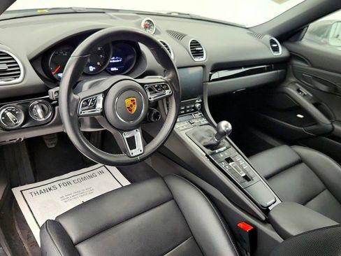 Used 2022 Porsche 718 Boxster T Roadster with Adaptive Sport image 13