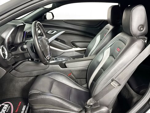 Used 2020 Chevrolet Camaro SS image 19