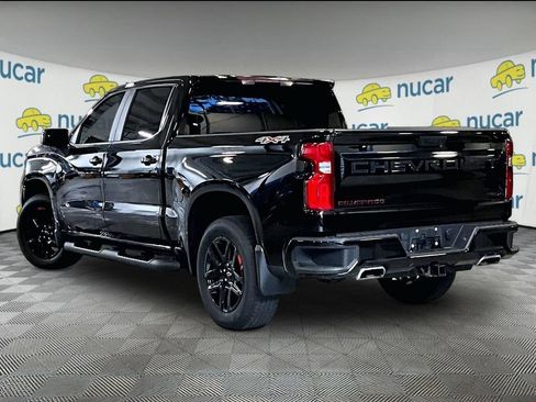 Used 2024 Chevrolet Silverado 1500 RST w/ Redline Edition AWD/4WD image 4