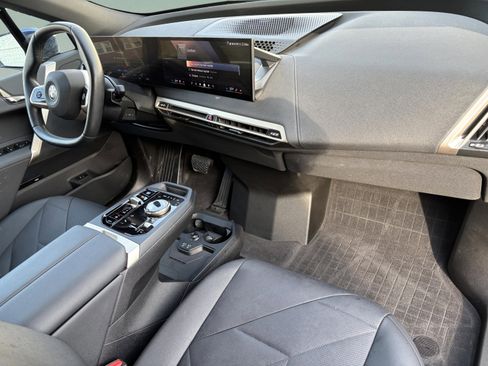 Used 2024 BMW iX xDrive50 image 23