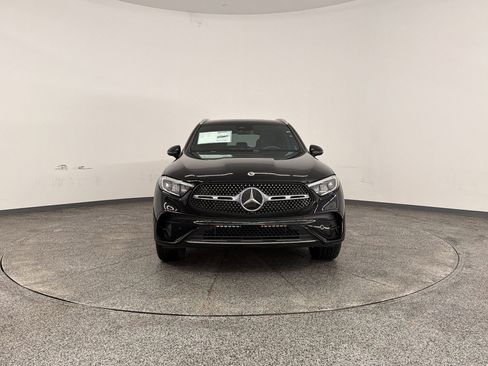 Used 2026 Mercedes-Benz GLC 300 4MATIC image 5