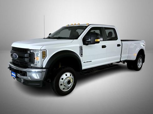 Used 2018 Ford F450 XL w/ Power Equipment Group image 1