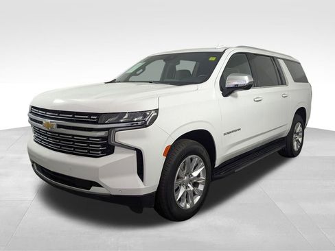Used 2023 Chevrolet Suburban Premier image 29
