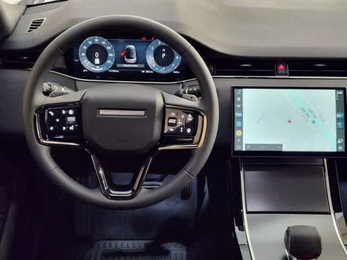 New 2026 Land Rover Range Rover Evoque S AWD/4WD image 47