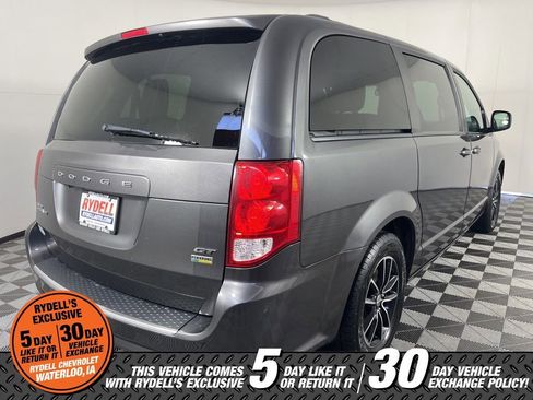 Used 2019 Dodge Grand Caravan GT image 5